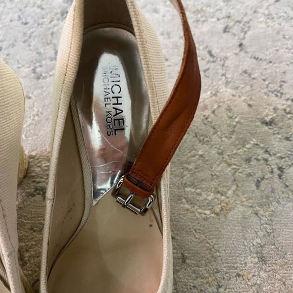 Michael Kors wedge sandels - Picture 2 of 8